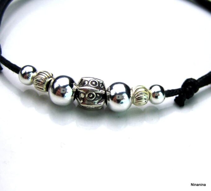 N1085tera bracelet cordon cuir et perles argent massif
