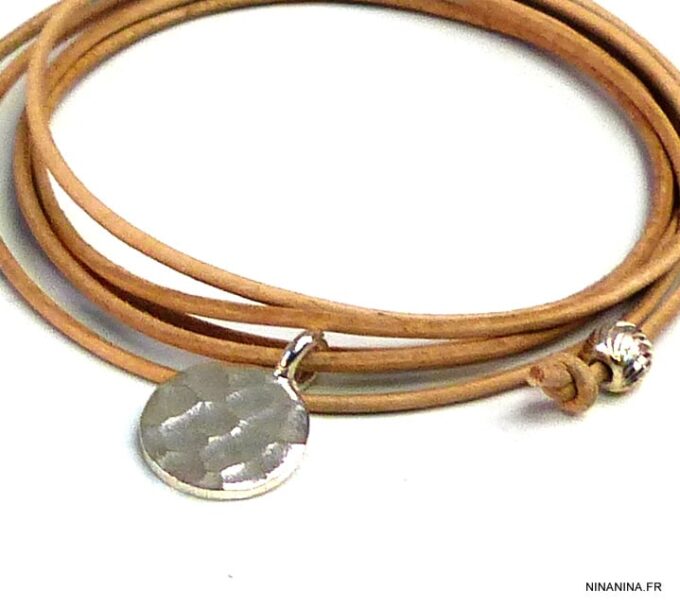 N1219a bracelet cordon cuir medaille argent massif martelé