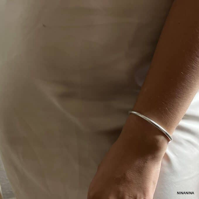 N1320g Bracelet jonc femme argent plaqué ouvert deux boules - Bijoux Bracelets joncs en ligne Ninanina