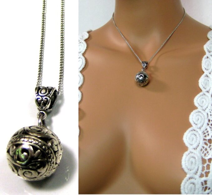 N1323ter collier boule métal argent