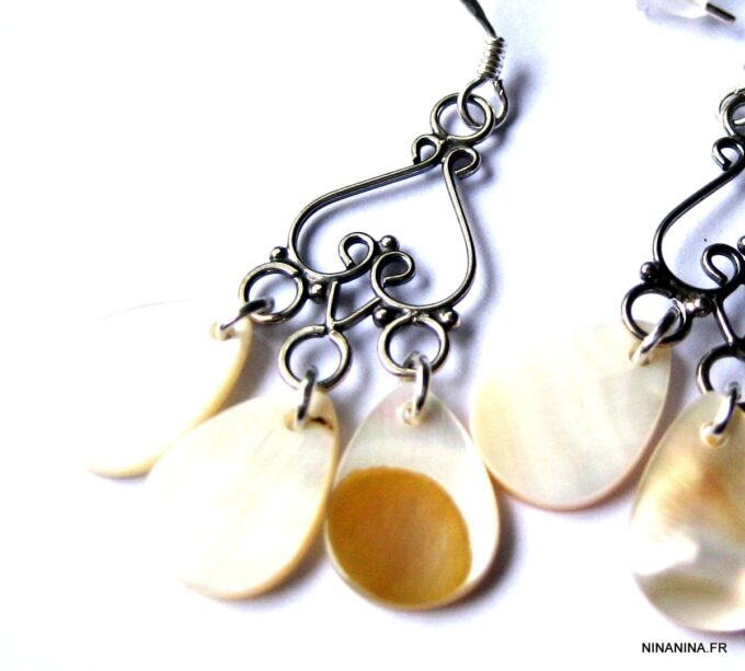N1387a Boucles d'oreilles argent massif et nacre