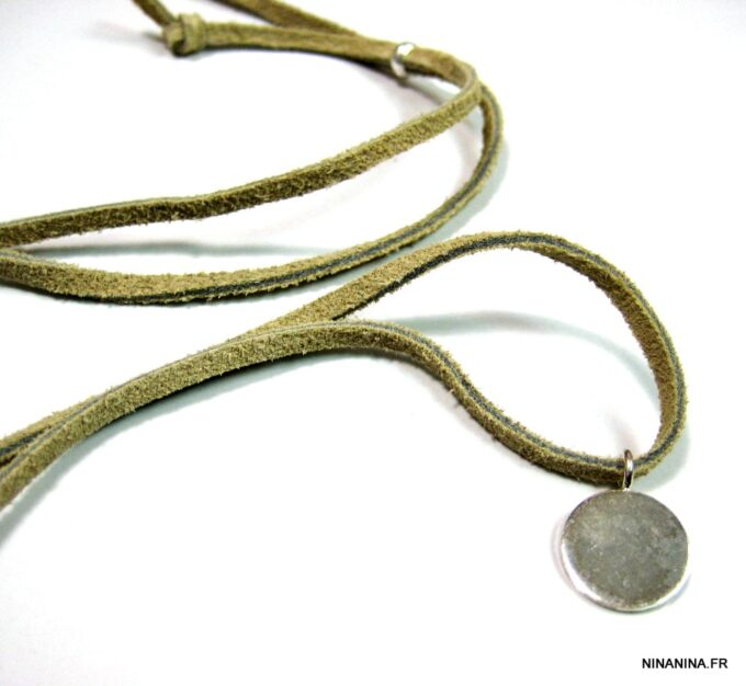 N1432terh collier cordon daim médaille argent massif