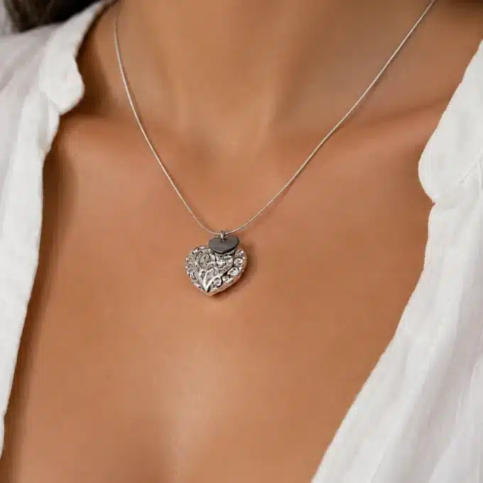 N1530a Collier femme pendentif coeur filigrané plaqué Argent et Nacre - Bijoux colliers femmes en ligne Ninanina