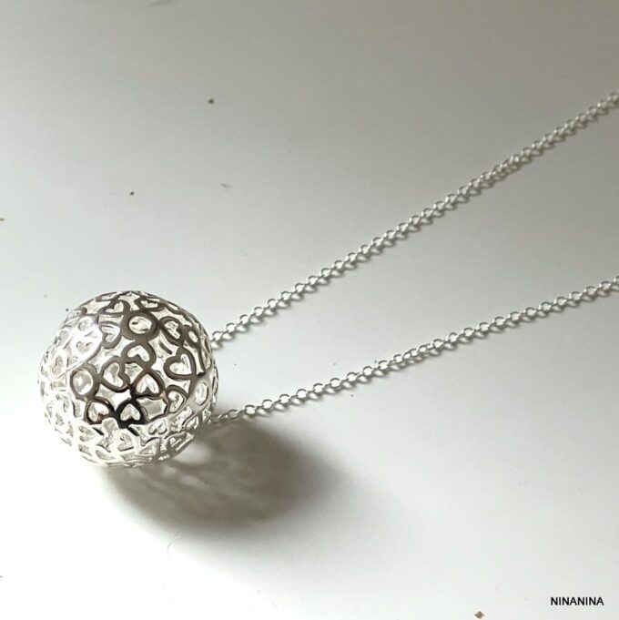 N1699d Collier boule Argent plaqué sur fine chaine maille ovale - Bijoux Colliers Femmes en ligne Ninanina