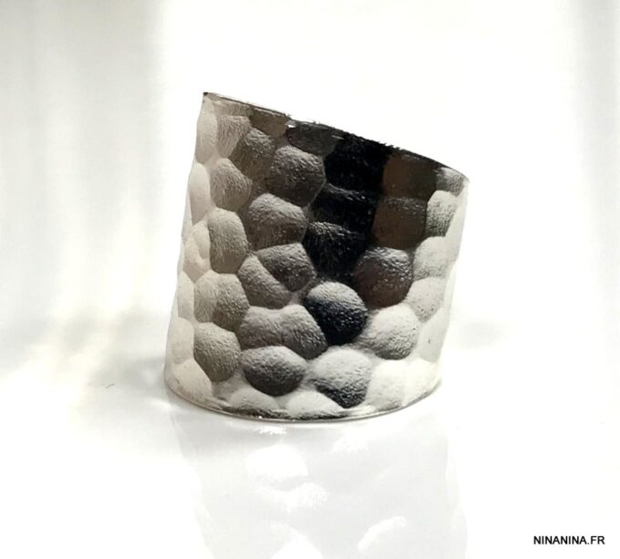 N1905h Bague argent large martelée réglable pour femme - Bijoux Bagues en ligne Ninanina