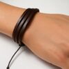 N1985a Bracelet homme cuir multi liens et noeud coulissant marron ajustable - Bijoux Bracelets cuir en ligne Ninanina