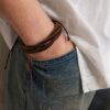 N1985c Bracelet homme cuir multi liens et noeud coulissant marron ajustable - Bijoux Bracelets cuir en ligne Ninanina