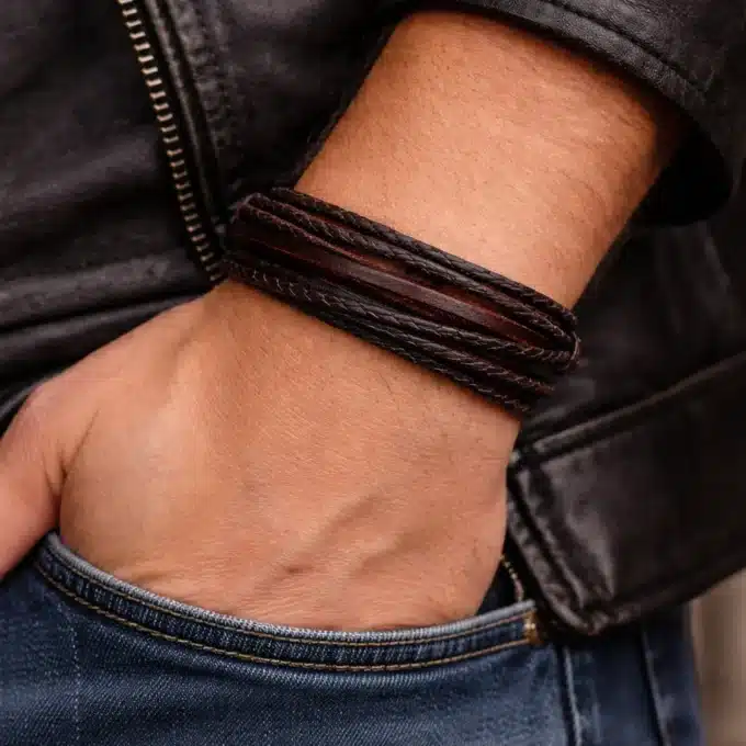 N2116b Bracelet homme cuir multirangs marron - Bijoux Bracelets hommes en ligne Ninanina