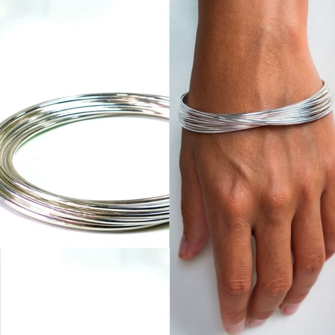 N2181e Bracelet Jonc Femme 10 Anneaux Entrelacés en Argent Plaqué – Élégance et Brillance Intemporelle - Bijoux Bracelets anneaux entrelacés en ligne Ninanina