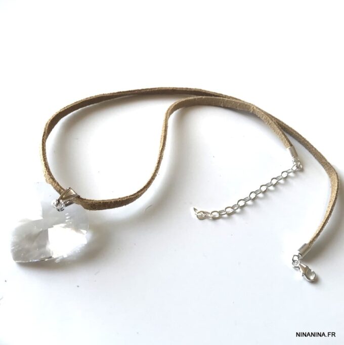 N2315b Pendentif coeur swarovski blanc collier cordon daim - Bijoux Colliers en ligne Ninanina