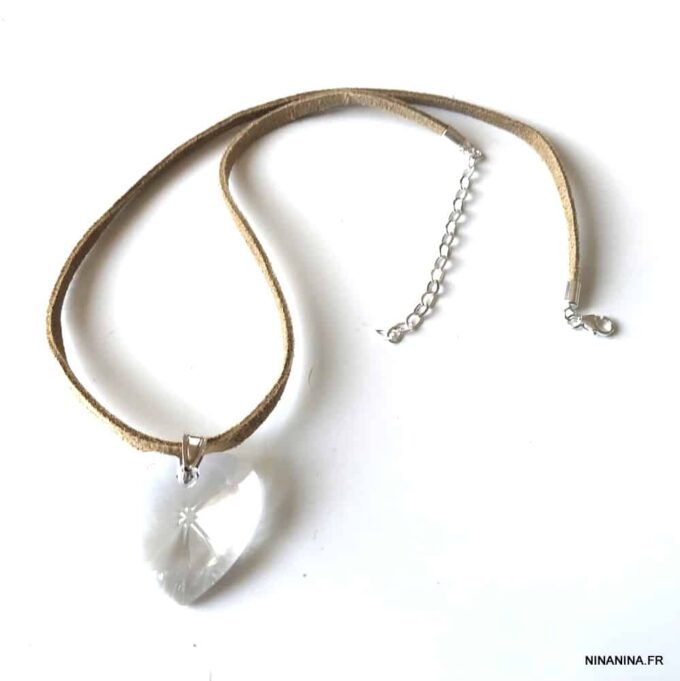 N2315c Pendentif coeur swarovski blanc collier cordon daim - Bijoux Colliers en ligne Ninanina