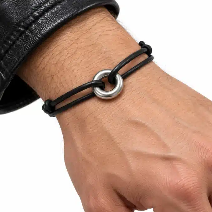 N2406 Bracelet homme anneau rond Acier argenté cordon cuir ajustable - Bijoux bracelets hommes en ligne Ninanina