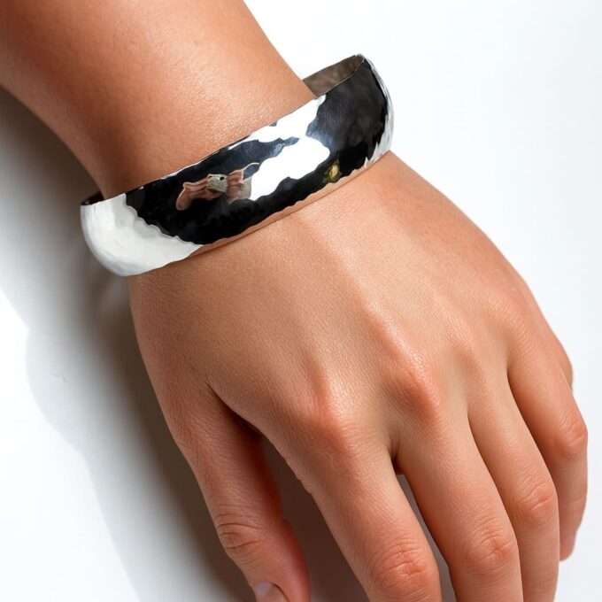 N2416 Bracelet Manchette Femme en Argent 925 Massif Martelé – Bijou Élégant et Authentique - Bijoux Bracelets manchettes en ligne Ninanina