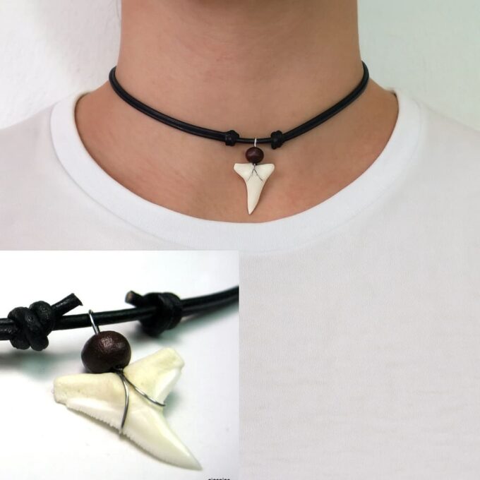 N2438c Collier dent de requin véritable cordon cuir Ajustable Mixte -Bijoux Colliers ethniques en ligne Ninanina