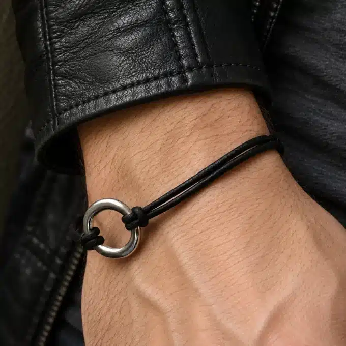N2451a Bracelet anneau homme bombé argent plaqué cordon cuir - Bijoux bracelets hommes en ligne Ninanina