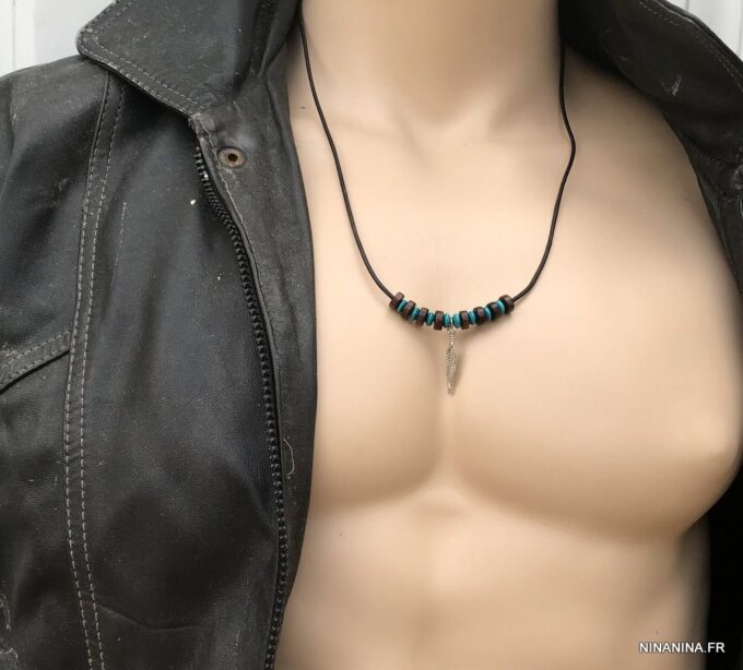 N2456d Collier plume homme sur cordon cuir ajustable - Bijoux Colliers en ligne Ninanina