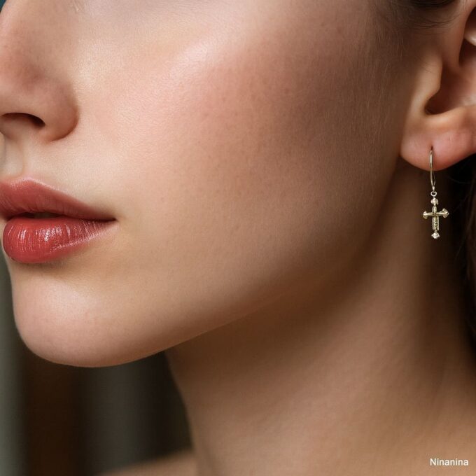 N2517 Boucles d’Oreilles Dormeuses Femme avec Pendentif Croix Plaqué Or Gold Filled – Bijou Artisanal Fait Main - Bijoux d'oreille en ligne Ninanina
