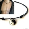 N2532 Collier yin et yang blanc et noir cordon cuir réglable - Bijoux Colliers en ligne Ninanina