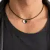 N2532 Collier yin et yang blanc et noir cordon cuir réglable - Bijoux colliers hommes en ligne Ninanina