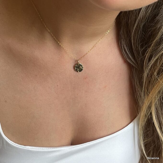 N2560e Collier médaille Or Plaqué Martelé Argent 925 Et Chaine Or Laminé - Bijoux Colliers plaqués or en ligne Ninanina