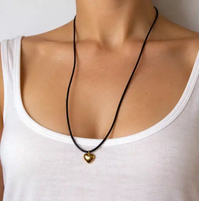 N2563 Collier pendentif coeur Argent 925 massif Plaqué Or cordon cuir - Bijoux colliers femmes en ligne Ninanina