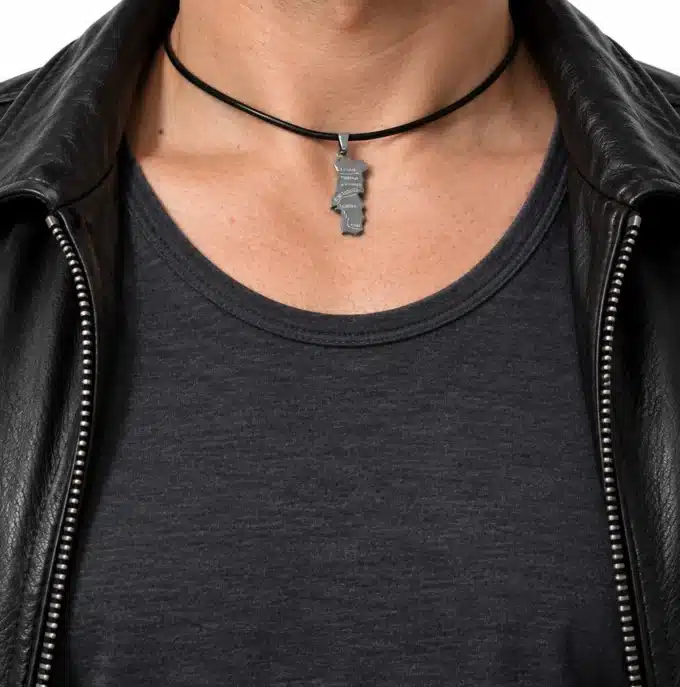 N2632a Collier homme pendentif Portugal Acier Inoxydable cordon cuir - Bijoux colliers hommes en ligne Ninanina