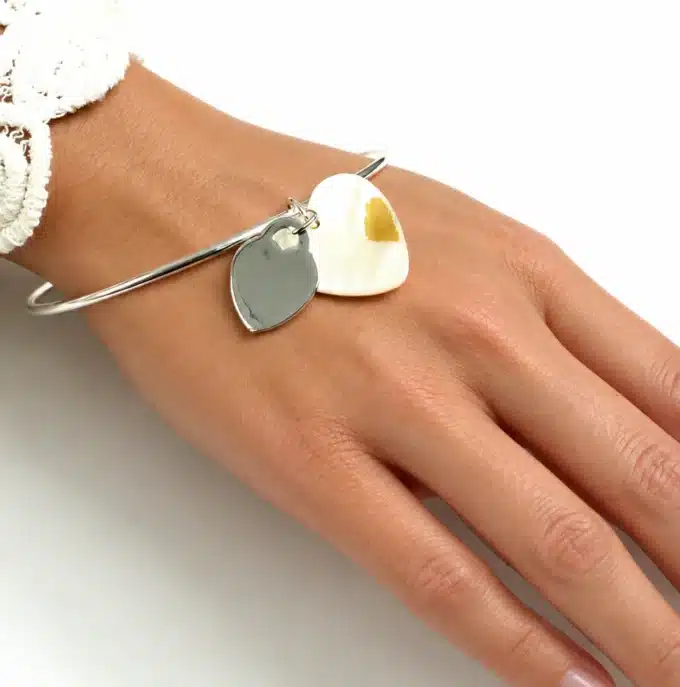 N2726 Bracelet jonc pendentif coeur plaqué Argent et nacre - Bijoux bracelets femmes en ligne Ninanina