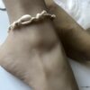 N2788b Bracelet cheville coquillage femme cauri perles bois - Bijoux de pieds en ligne Ninanina