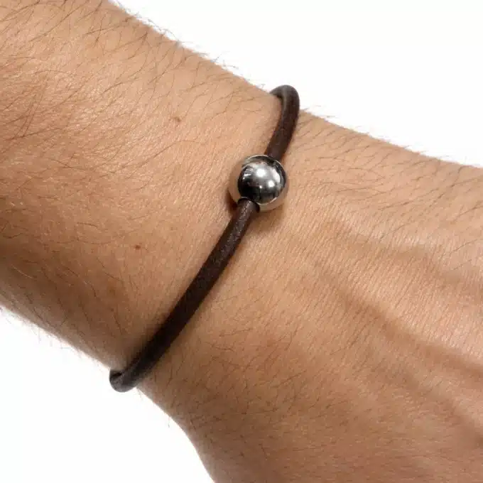N2984a Bracelet homme cordon cuir boule acier inoxydable argenté - Bijoux bracelets hommes femmes en ligne Ninanina