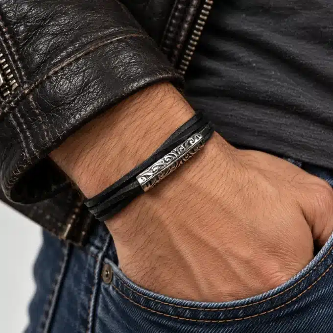 N30147 Bracelet 3 tours tube filigrané argenté lacet cuir et fermoir acier - Bijoux bracelets hommes en ligne Ninanina