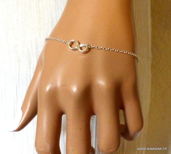 N3018a Bracelet Argent femme fin et minimaliste symbole infini - Bijoux Bracelets femmes en ligne Ninanina Bracelet Argent femme fin et minimaliste symbole infini