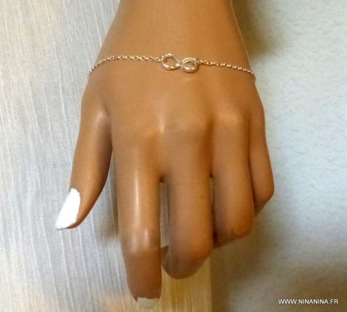N3018f Bracelet Argent femme fin et minimaliste symbole infini - Bijoux Bracelets femmes en ligne Ninanina Bracelet Argent femme fin et minimaliste symbole infini