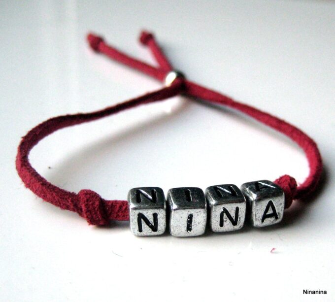 N3025a bracelet enfant personalisé prénom
