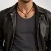N3063a Collier homme pendentif croix Acier noire cordon cuir - Bijoux collierxs hommes en ligne Ninanina