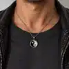 N3068b Collier homme pendentif yin yang Acier inoxydable - Bijoux colliers hommes en ligne Ninanina