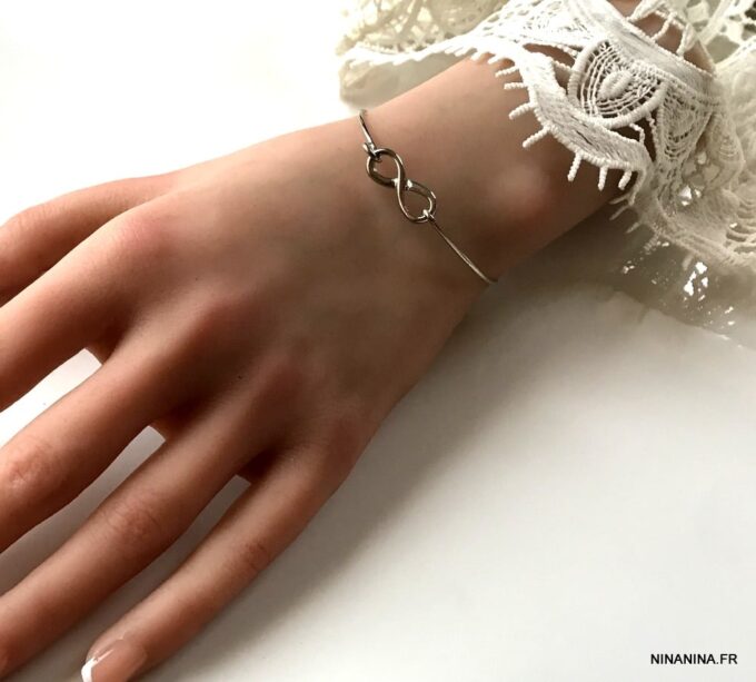 N3232c Jonc infini fin - bracelet d'esclave femme métal argent - Bijoux Bracelets en ligne Ninanina