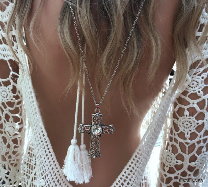 N3350b Sautoir croix fantaisie - Collier de dos long pendentif croix - Bijoux Colliers de dos en ligne Ninanina
