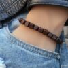N3354a Bracelet perles carrees en bois marron pour homme - Bijoux Bracelets en ligne Ninanina