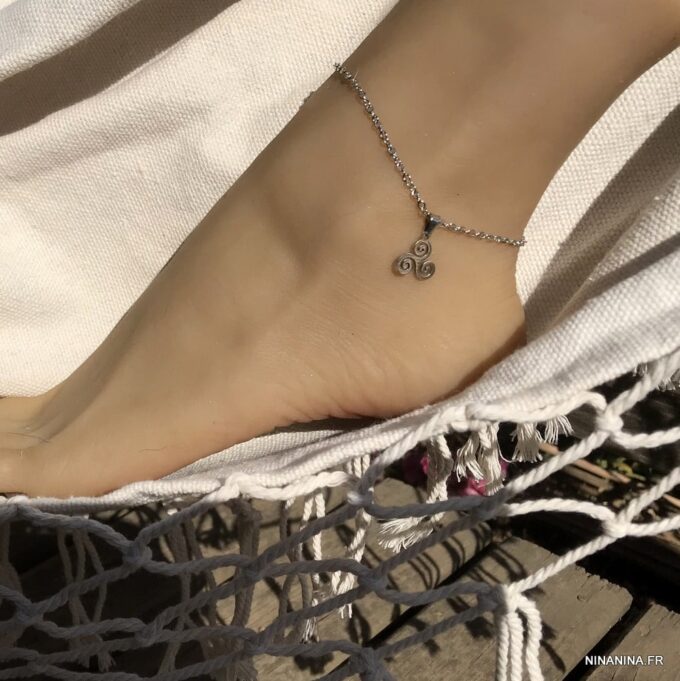 N3562b Chaine de cheville triskel acier inoxydable argenté - Bijoux de pied en ligne Ninanina