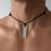 N3647a Collier homme cordon cuir pendentif rectangle Acier argenté - Bijoux colliers hommes en ligne Ninanina