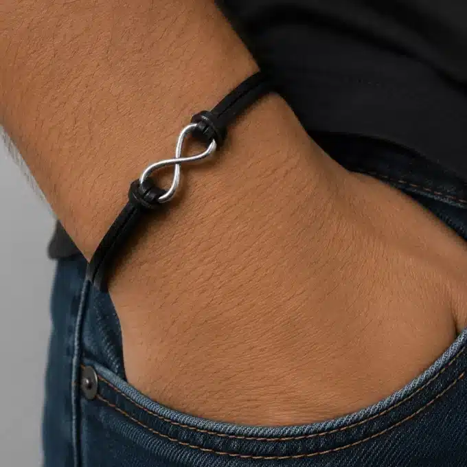 N3735 Bracelet cuir signe infini Acier inoxydable argenté pour homme - Bijoux bracelets hommes en ligne Ninanina