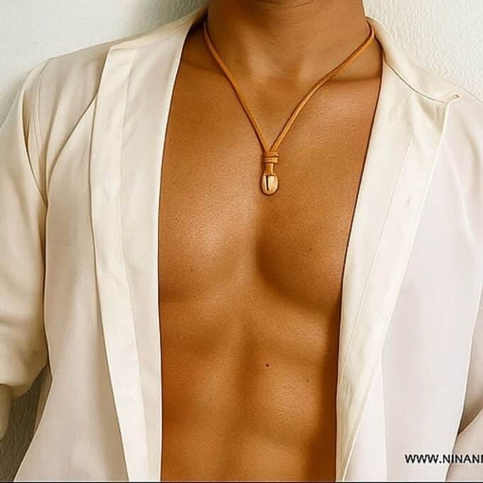 N3750e Collier nœud coulissant coquillage homme – Grain de café cauri véritable sur cuir naturel artisanal - Bijoux Colliers en ligne Ninanina