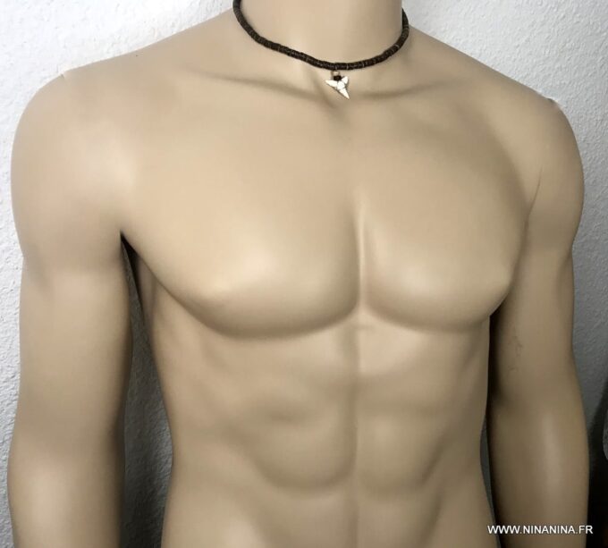 N3757d Collier dent de requin homme rondelles bois coco - Bijoux Colliers en ligne Ninanina