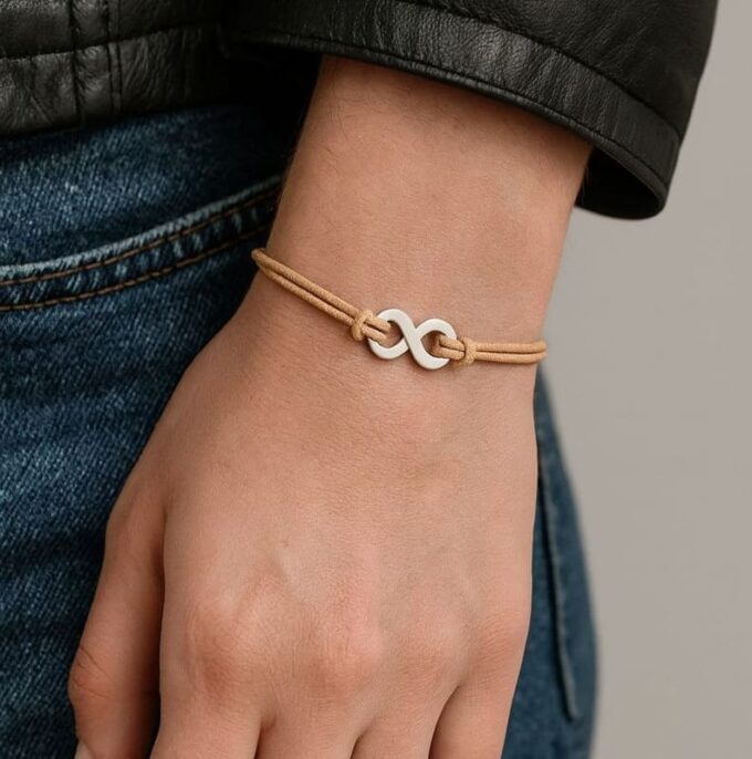 N3767c Bracelet homme femme signe infini Acier Inoxydable argenté cordon cuir - Bijoux Bracelets infinity en ligne Ninanina