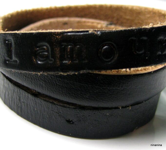 N3775i_bracelet_cuir_3_tours_message_personnalise
