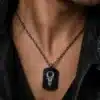 N3837b Collier homme pendentif rectangle tête de mort Acier noir - Bijoux colliers hommes en ligne Ninanina