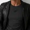 N3857a Collier homme guitare noire Acier inoxydable - Bijoux colliers hommes en ligne Ninanina