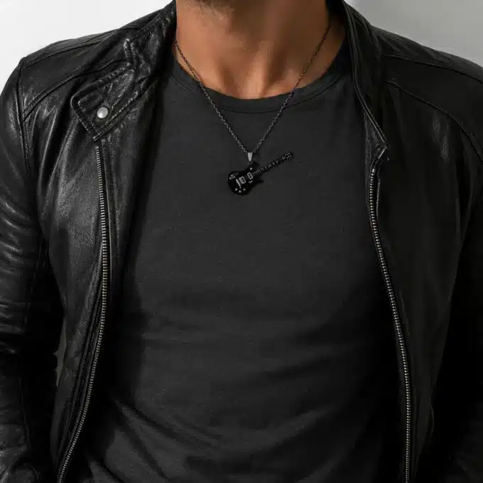 N3857a Collier homme guitare noire Acier inoxydable - Bijoux colliers hommes en ligne Ninanina