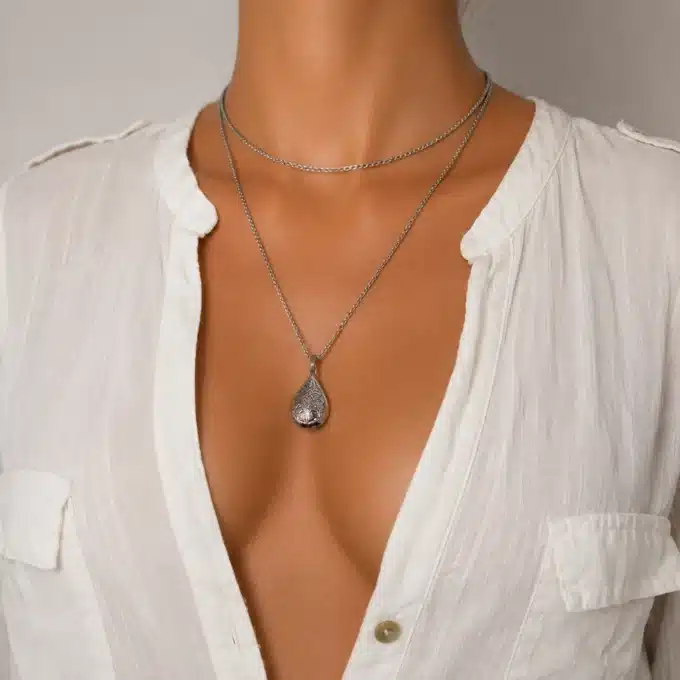 N3882 Collier long femme pendentif goutte porte photo argentée -Bijouxcolliers femmes en ligne Ninanina