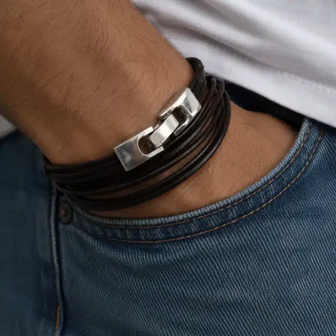 N3925b Bracelet plusieurs tours cordon cuir fermoir métal argenté - Bijoux bracelets hommes en ligne Ninanina